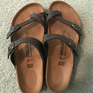Birkenstock Mayari Sandal